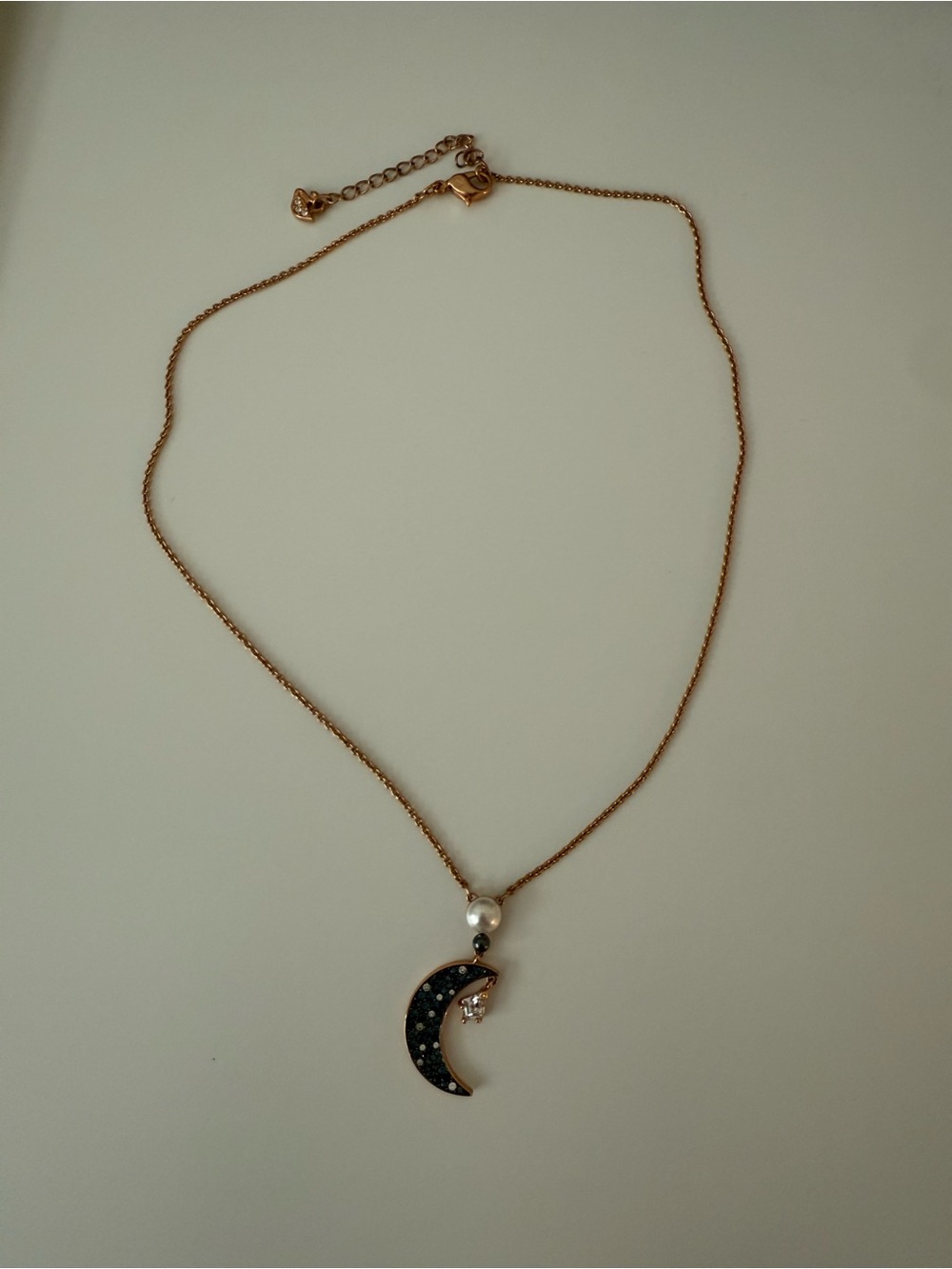 SWAROVSKI CRESCENT MOON & PEARL PENDANT NECKLACE